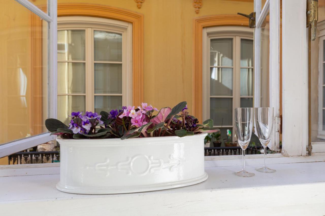 Puerta De Larios: Central Three-Bedroom Apartment With Balconies And Patio マラガ エクステリア 写真