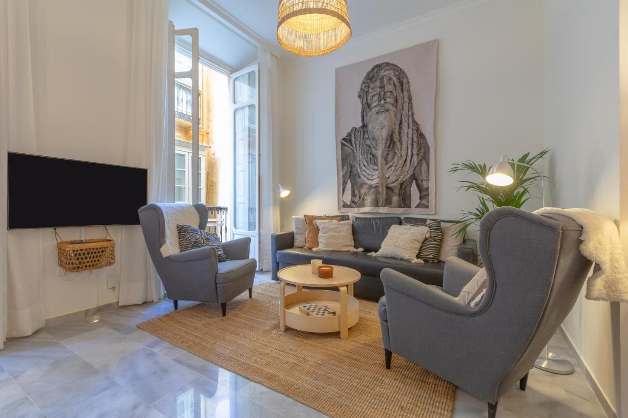 Puerta De Larios: Central Three-Bedroom Apartment With Balconies And Patio マラガ エクステリア 写真